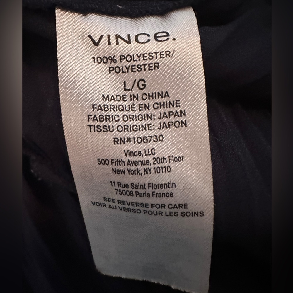 Vince Flutter Sleeve Crushed Satin Top size large Navy - Picture 9 of 14